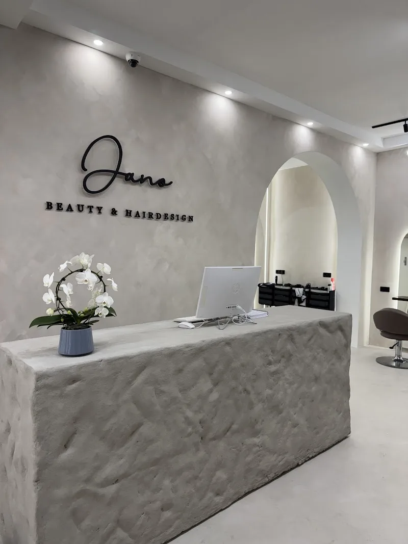 Jano Beauty & Hairdesign - Coiffure Cologne - Photo de couverture - OneBooking