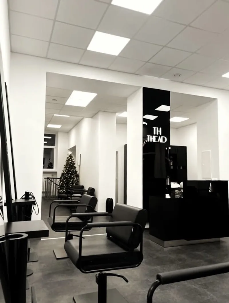 THEAD - Friseur München | Balayage Blond Aveda Salon - Coiffure Munich - Photo de couverture - OneBooking