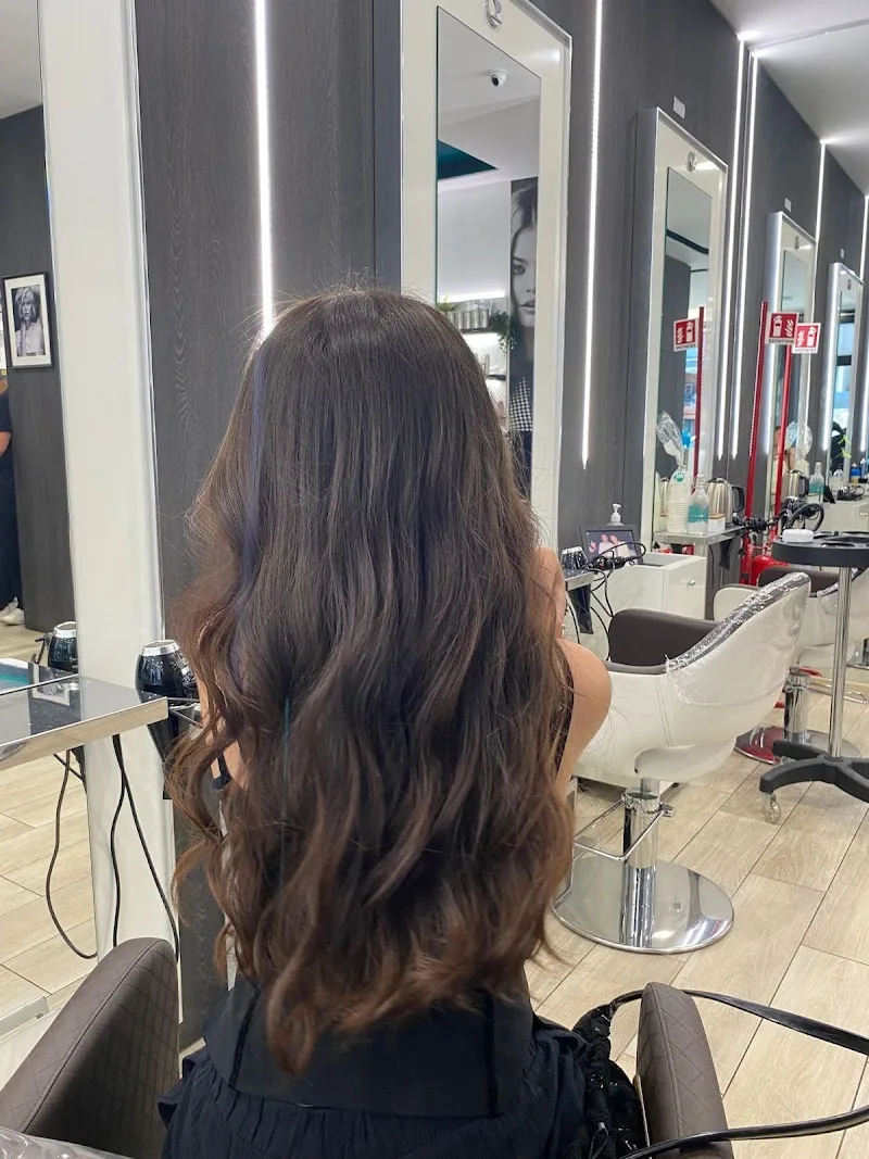 Parrucchiere Mimì Colonna - Coiffure Bari - Photo de couverture - OneBooking