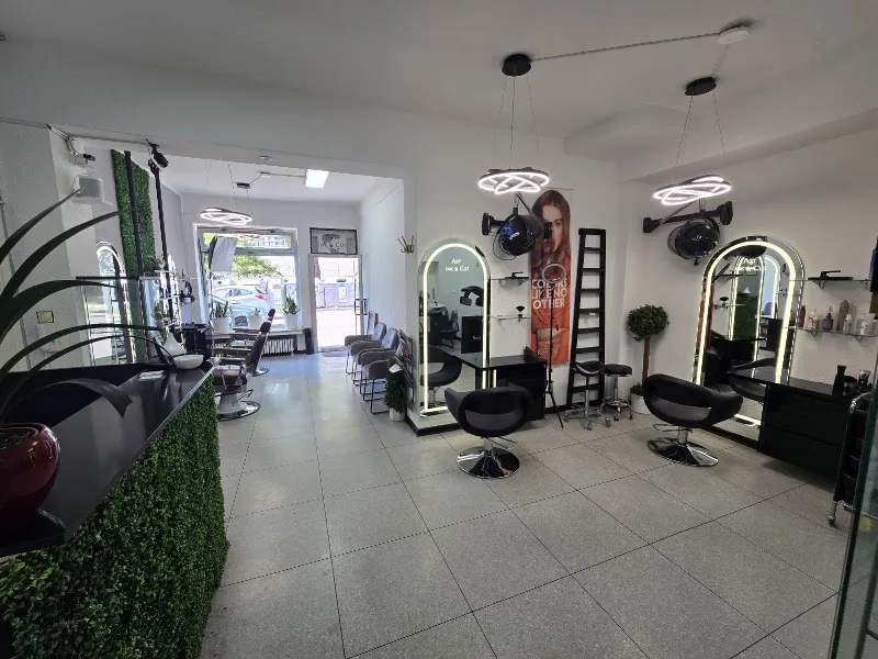 Art Ink & Cut´ FriseurSalon und TattooStudio, Düsseldorf - Coiffure Düsseldorf - Photo de couverture - OneBooking