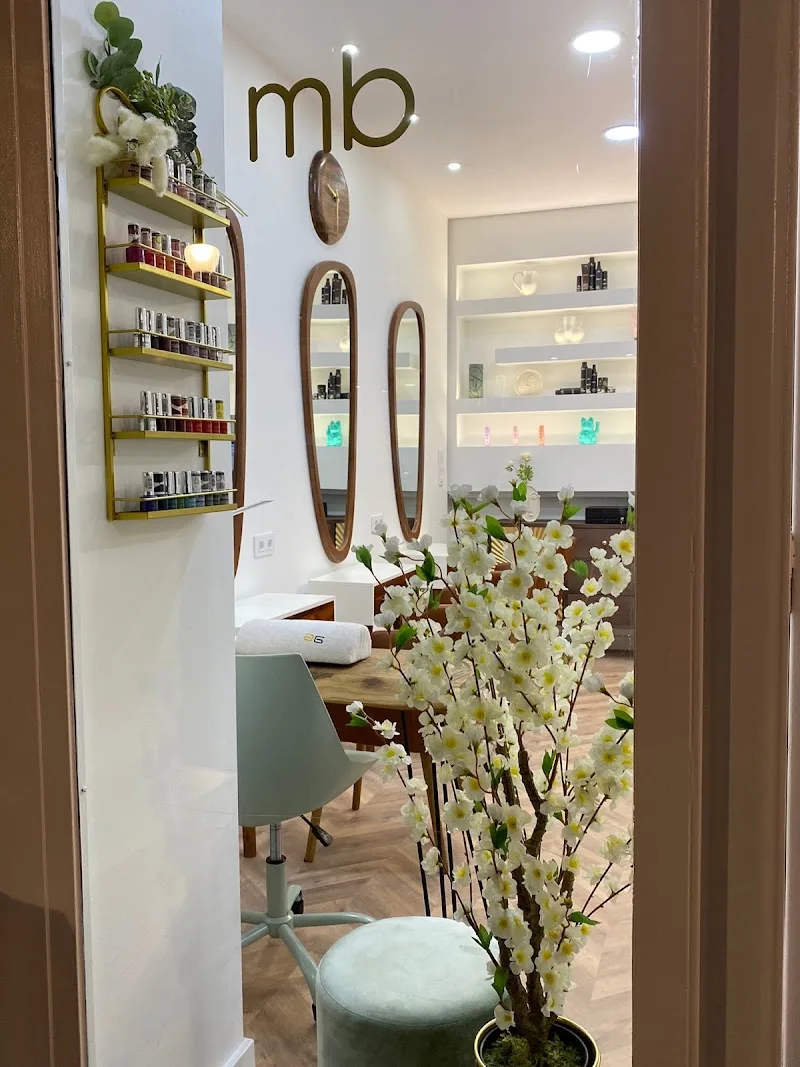 Peluquería Amelia Bueno - Coiffure Gijón - Photo de couverture - OneBooking
