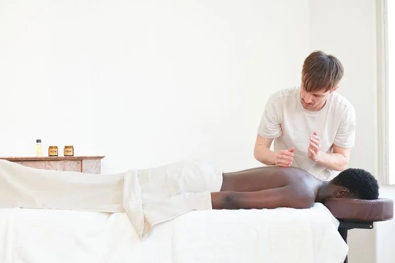 Vila Massage - Spa Nantes - OneBooking