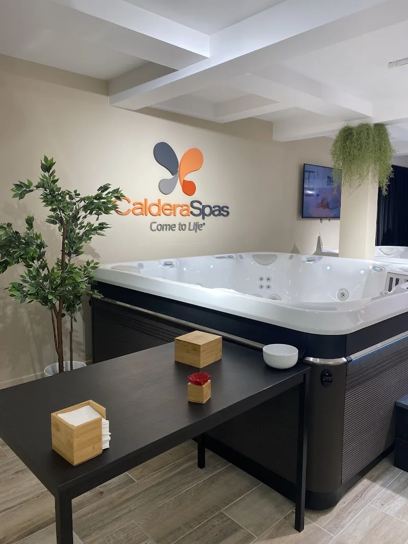 Bordeaux Spas - distributeur vendeur spa jacuzzi Hotspring et Caldera Bordeaux - Spa Bordeaux - Photo de couverture - OneBooking