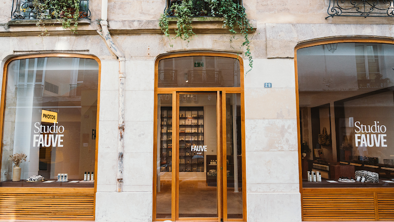 Studio Fauve - Coiffure Paris - Photo de couverture - OneBooking