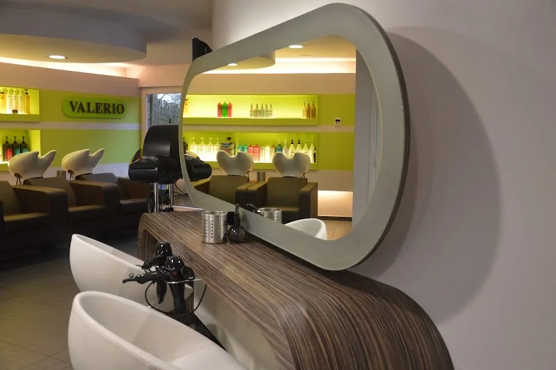 La Maison Valério Veri - Coiffure Charleroi - Photo de couverture - OneBooking
