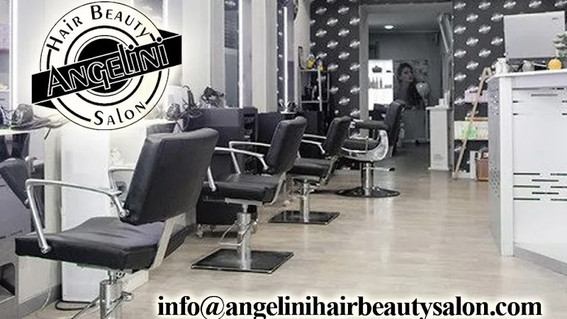 Angelini Hair Beauty Salon Genova - Coiffure Genoa - Photo de couverture - OneBooking