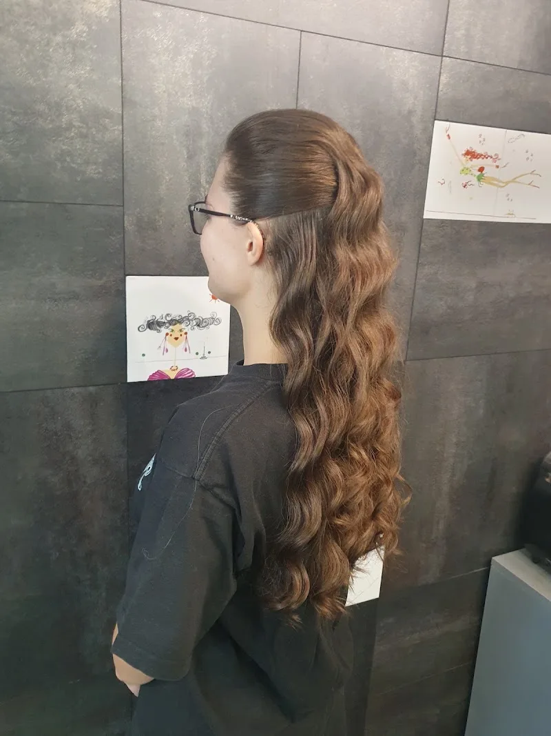 El Salón de Mirian - Coiffure Burgos - Photo de couverture - OneBooking
