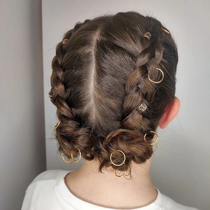 Francesca Perlongo Hair Style - Coiffure Forlì - Photo de couverture - OneBooking