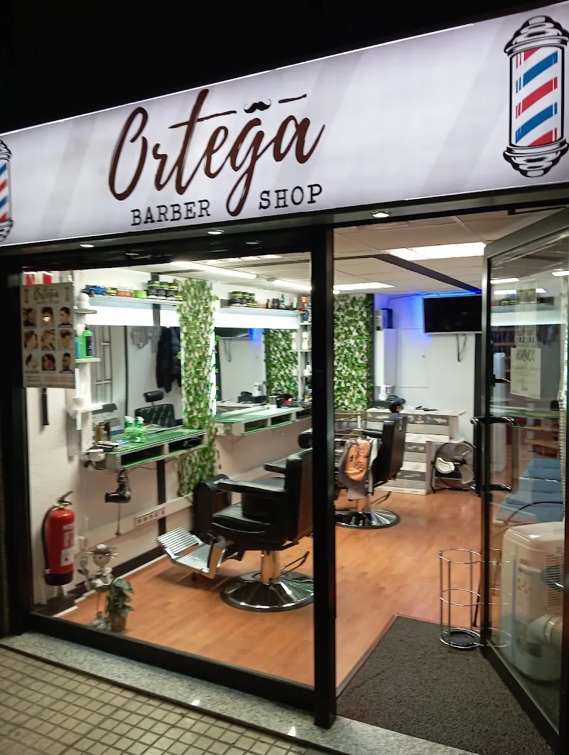 Ortega barbershop - Coiffure Burgos - Photo de couverture - OneBooking