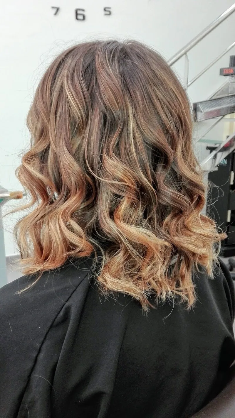 Laura Lloré Belleza & Estilo - Coiffure Cartagena - Photo de couverture - OneBooking