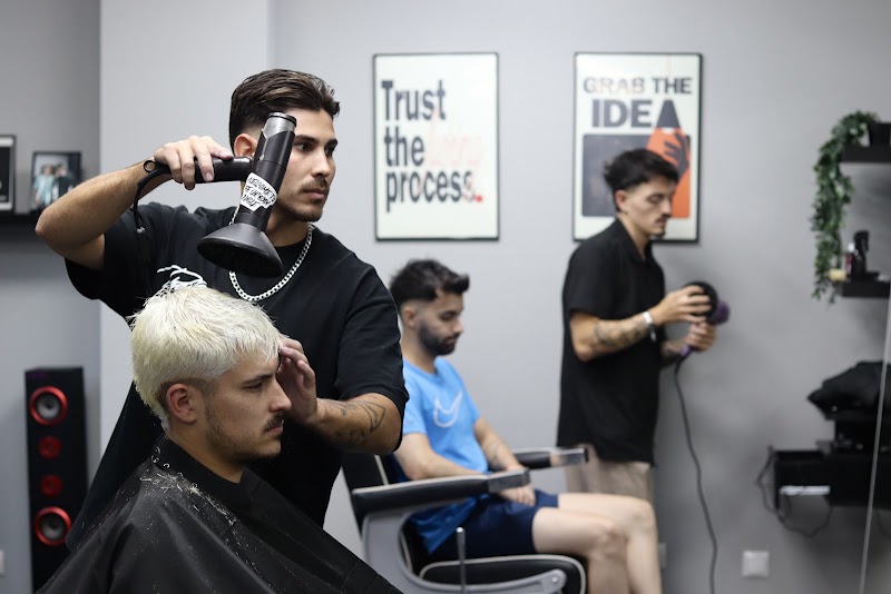 HTB HAIR SALON | Barbería Alcalá de Henares