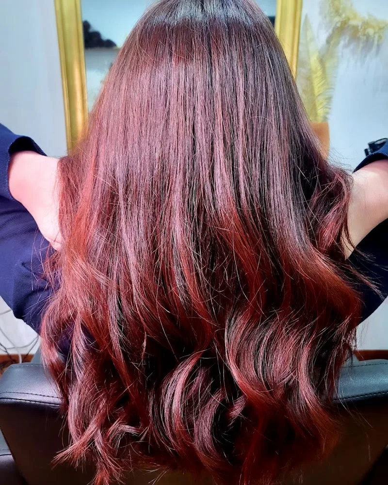 Le salon d'Amandine - Coiffure La Roque-sur-Cèze - Photo de couverture - OneBooking
