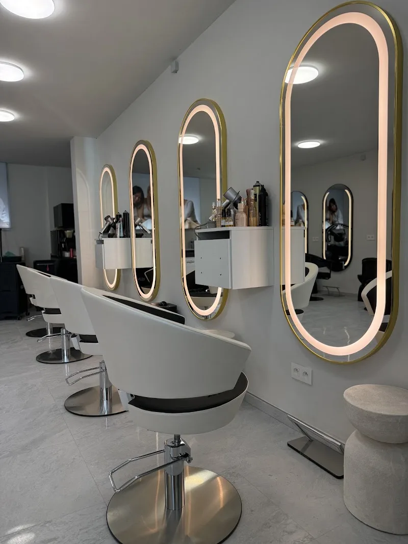 Hairbeauty - Coiffure Mons - Photo de couverture - OneBooking