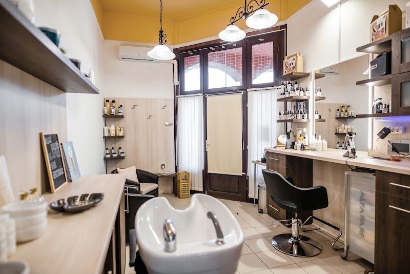 Arany Fodrászat - Coiffure Kaposvár - Photo de couverture - OneBooking