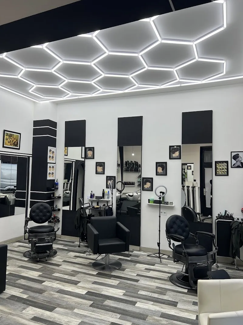 Friseur Feinschliff - Coiffure Hamburg - OneBooking