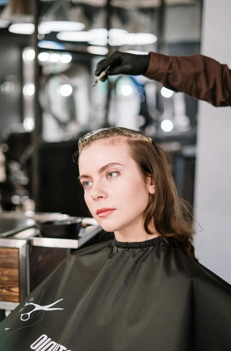 Dalton Salon