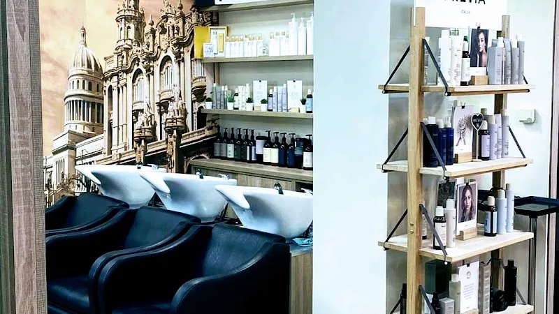 Sotolongo - Coiffure Gijón - Photo de couverture - OneBooking