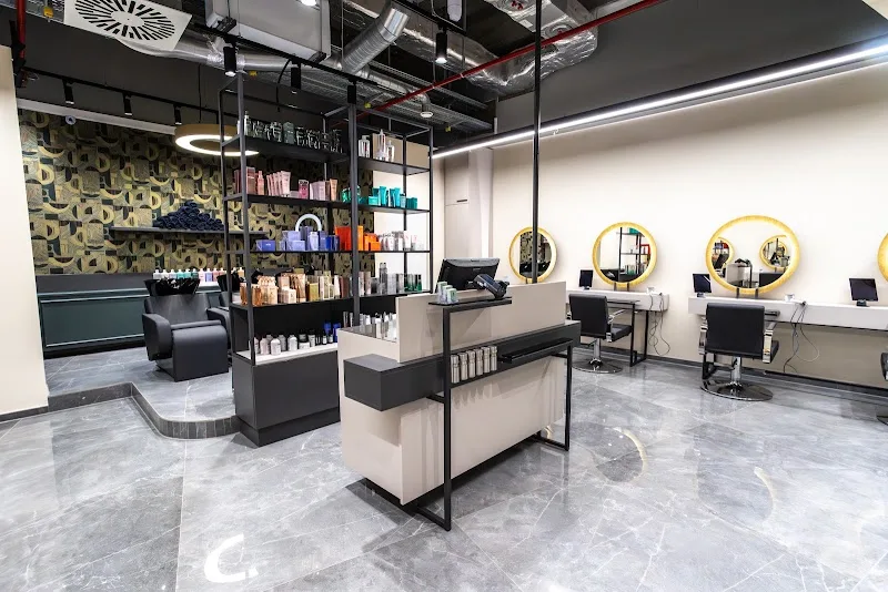 Le Salon - Coiffure Frankfurt Am Main - Photo de couverture - OneBooking