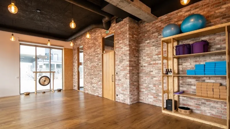 Elephant Yoga Studio Nantes - Bien-être Nantes - Photo de couverture - OneBooking