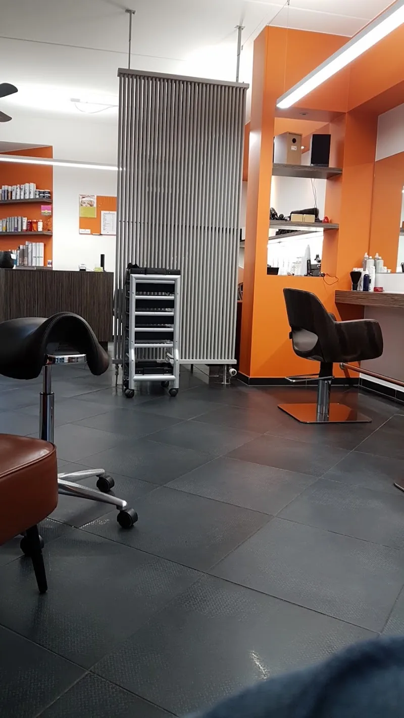 HAARzaak Stremus - Coiffure Lokeren - Photo de couverture - OneBooking