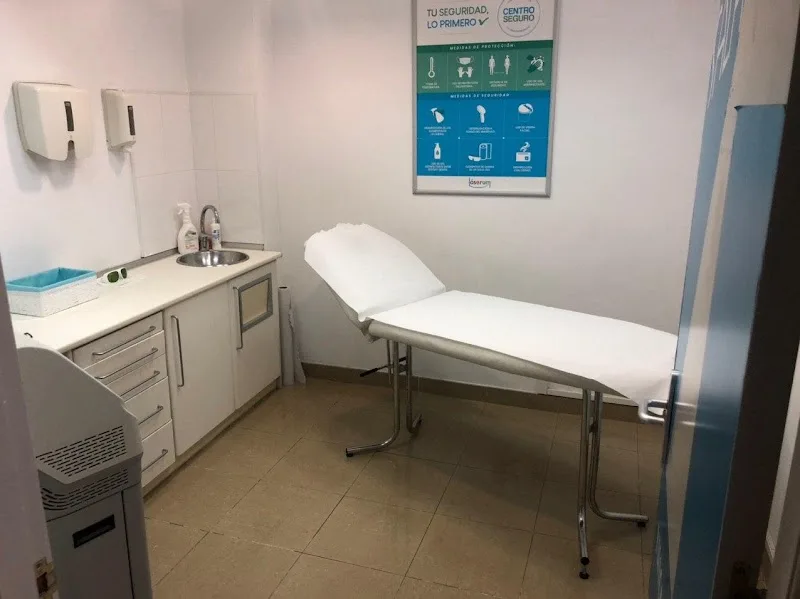 Láserum Málaga - Avd. Andalucía | Depilación Láser Diodo - Esthétique Málaga - Photo de couverture - OneBooking