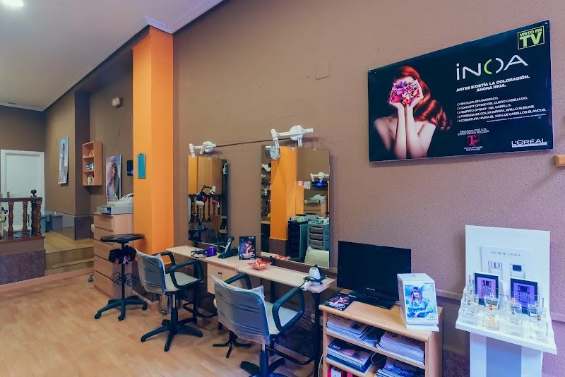 Ana Lasa Peluquería - Coiffure Gijón - Photo de couverture - OneBooking