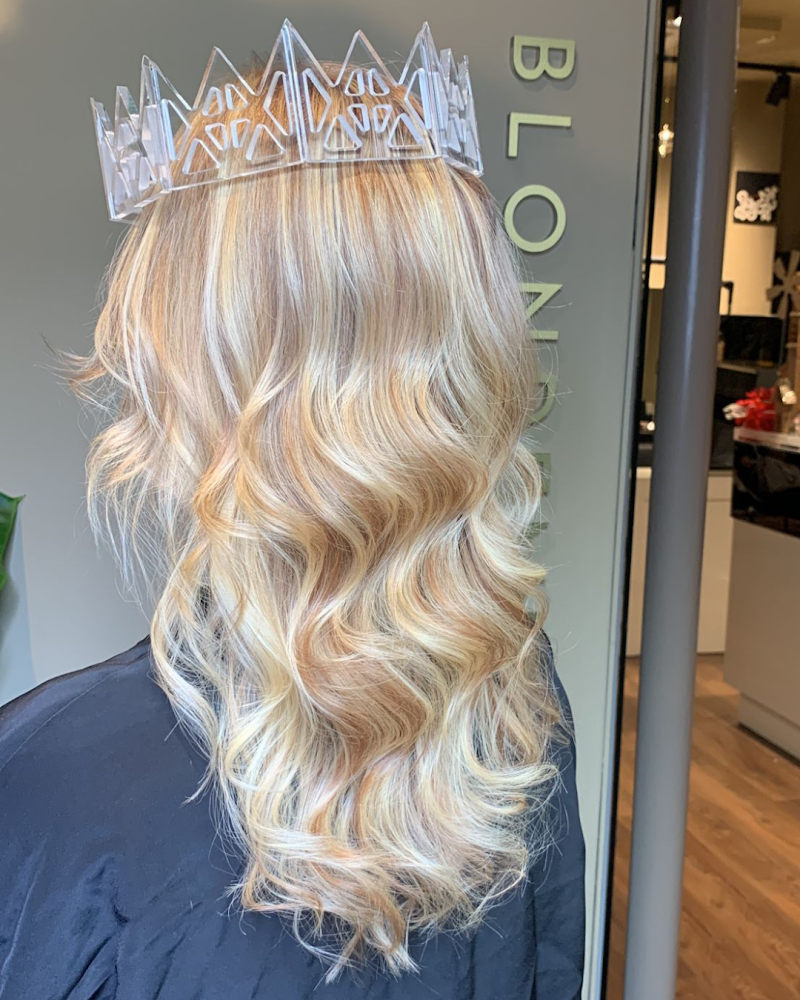 Blondempire
