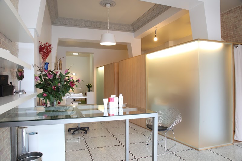 Anzara Beauty Center