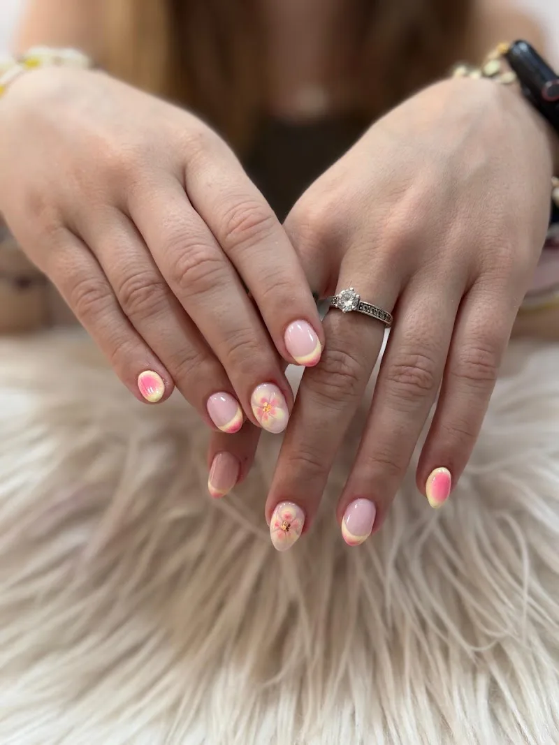 Sky Nails - Institut de beauté Castellón De La Plana - Photo de couverture - OneBooking