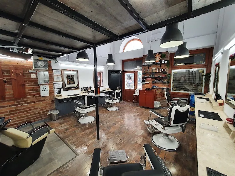 Barber Shop Budapest/Dob - Coiffure Budapest - OneBooking