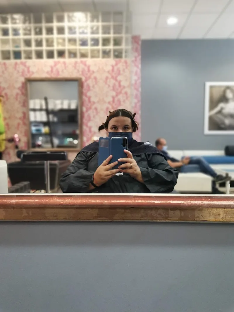 Peluquería Platino - Coiffure Las Palmas De Gran Canaria - Photo de couverture - OneBooking