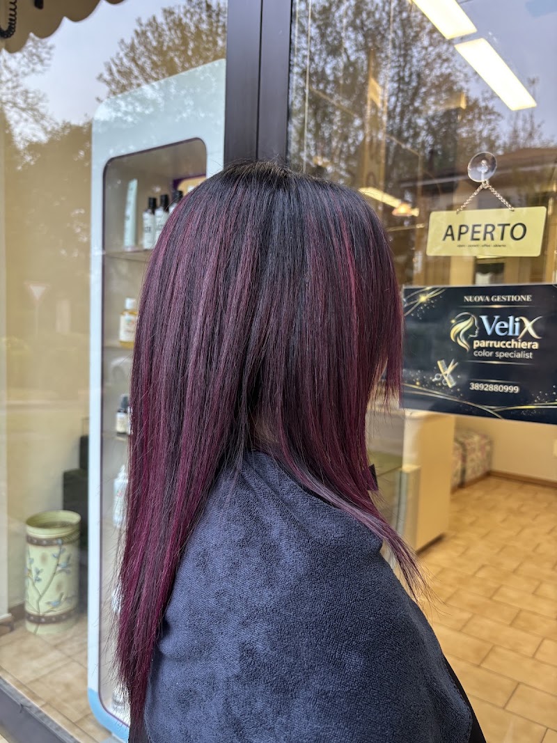 VeliX - Coiffure Forlì - Photo de couverture - OneBooking