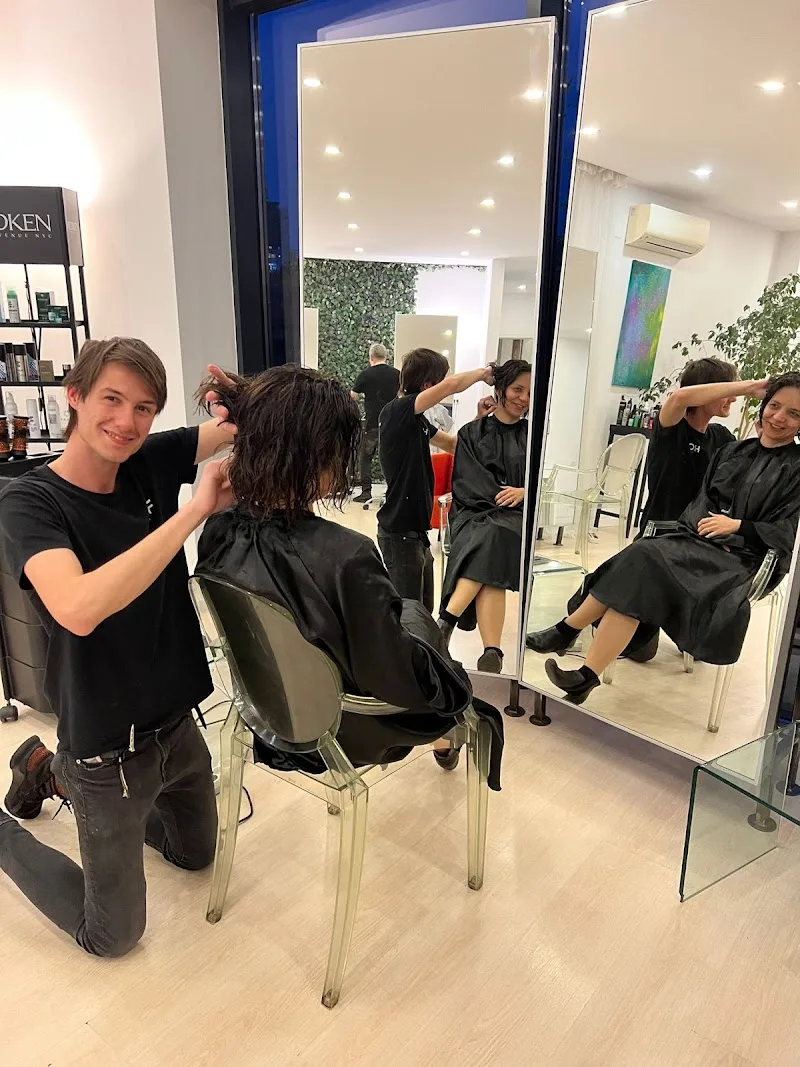 Laurent Tourette - Coiffure Bucharest - Photo de couverture - OneBooking