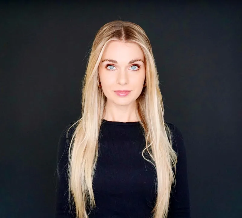 AMO Frankfurt - Der Balayage & Blond Experte - Coiffure Frankfurt Am Main - Photo de couverture - OneBooking