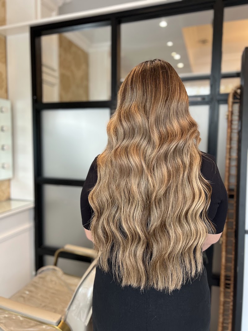La Bella Vita Hair and Beauty