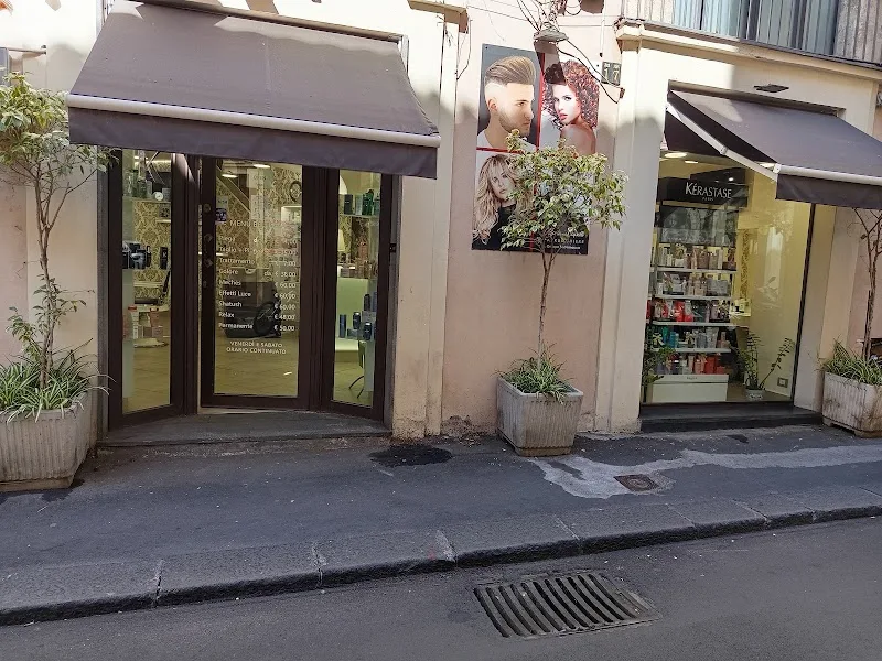 Moda Sui Capelli Parrucchiere Di N. Scamacca