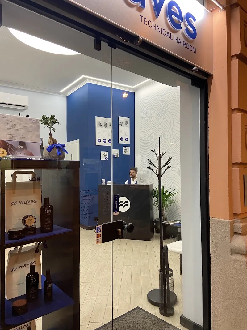 Waves Technical Hairoom - Coiffure Genoa - Photo de couverture - OneBooking
