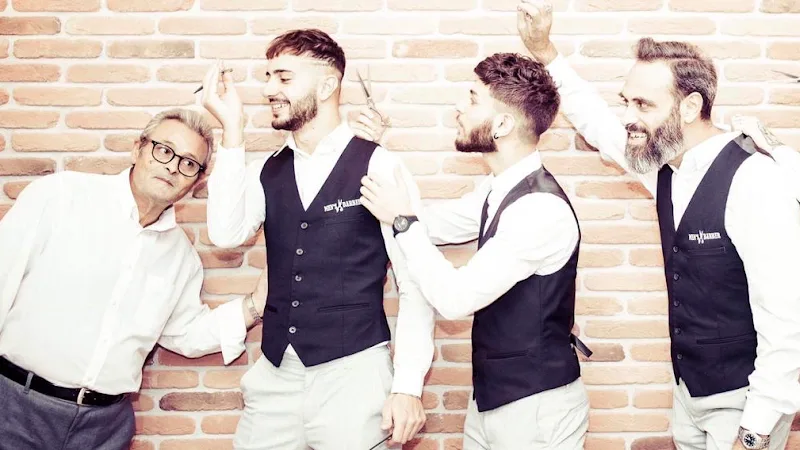 Men's Barber - Coiffure Latina - Photo de couverture - OneBooking