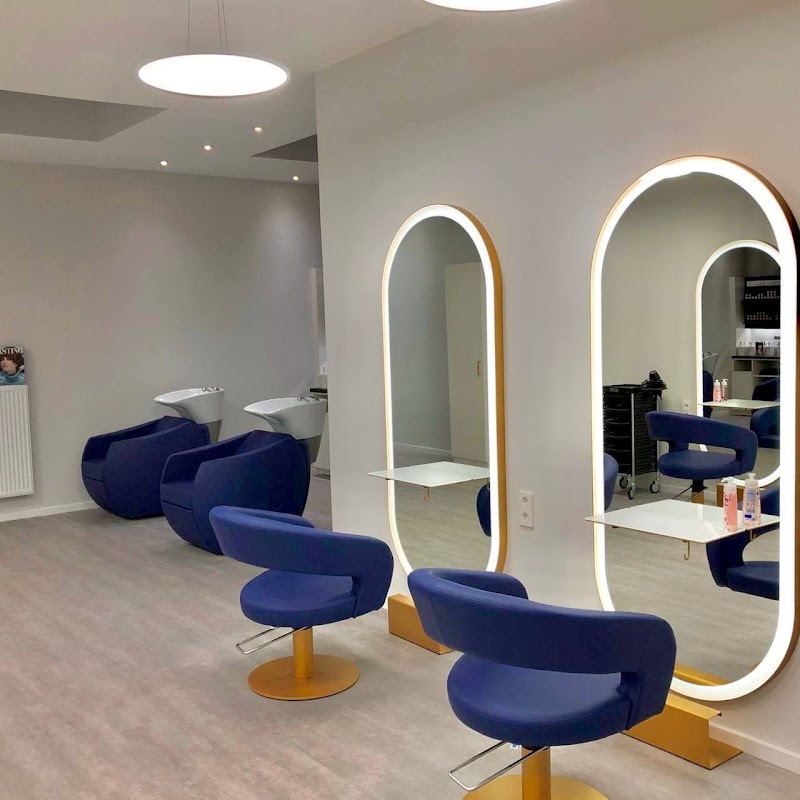 Royal Secret Salon - Coiffure Munich - Photo de couverture - OneBooking