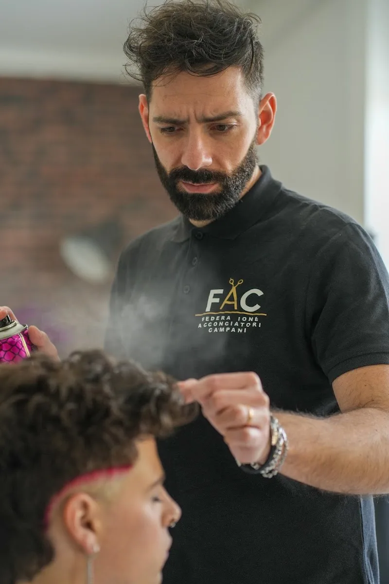 TP Hairstylist Barberia Sartoriale - Coiffure Giugliano In Campania - Photo de couverture - OneBooking