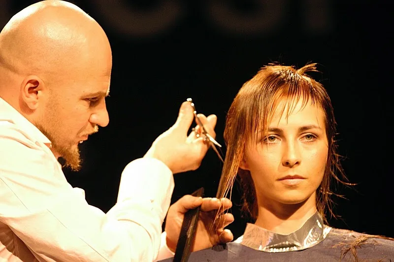 Essential Mix - Coiffure Florence - Photo de couverture - OneBooking