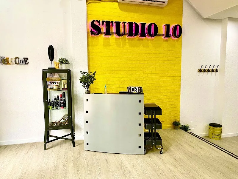 Peluquería Studio 10 Javier Merino Estilistas - Coiffure Burgos - Photo de couverture - OneBooking