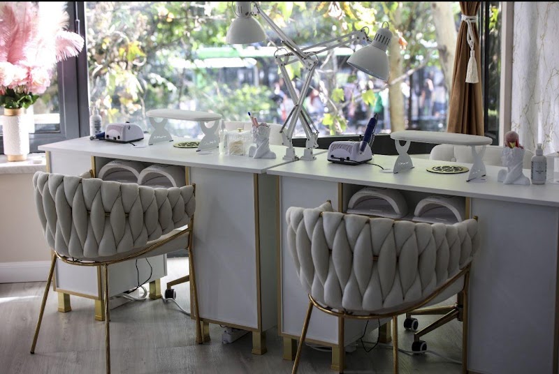 Elysia Beauty Lounge