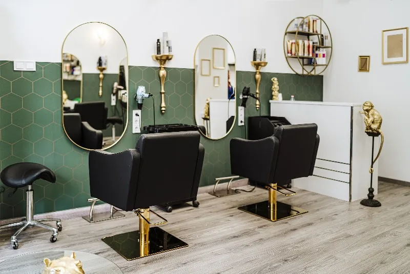 Just The Hair Salon - Coiffure Budapest - OneBooking
