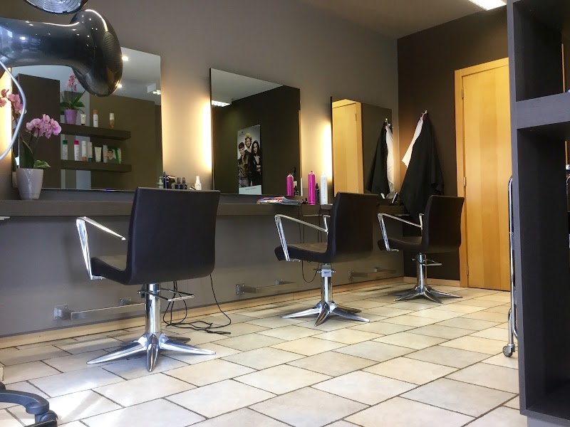 Kapsalon EXCLUSIVE - by Nancy DE MUYLDER