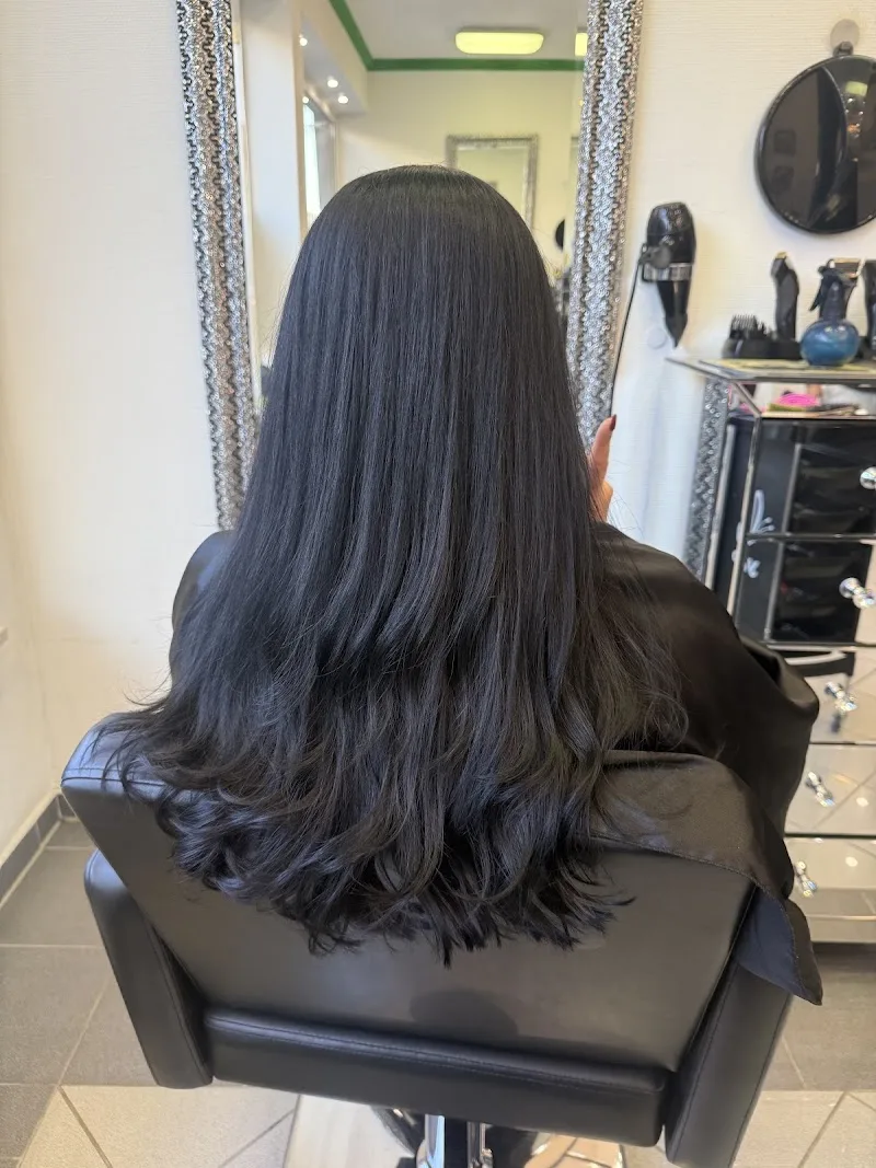 ARISMA HAIR STUDIO