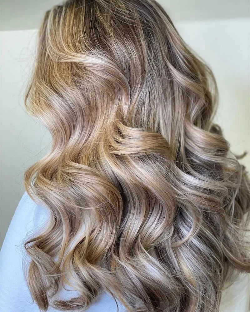 Black Hair Debrecen - Coiffure Debrecen - OneBooking