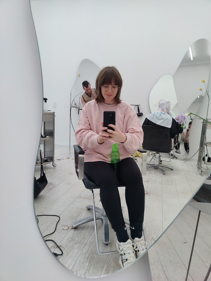 Salon Vega
