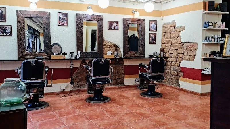 A Club by Anthony Llobet BORN (English hair salon)