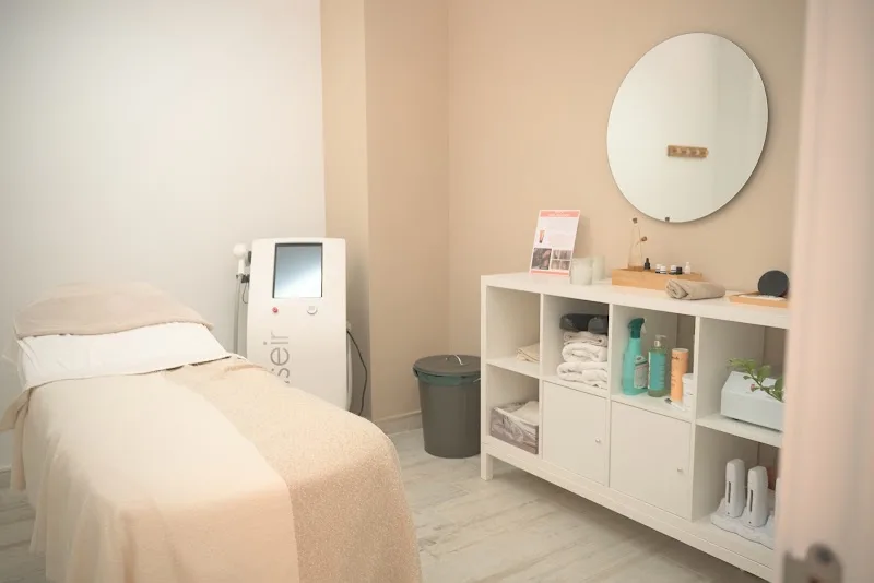 DGlow | Centro de estética - Institut de beauté Palma De Mallorca - Photo de couverture - OneBooking